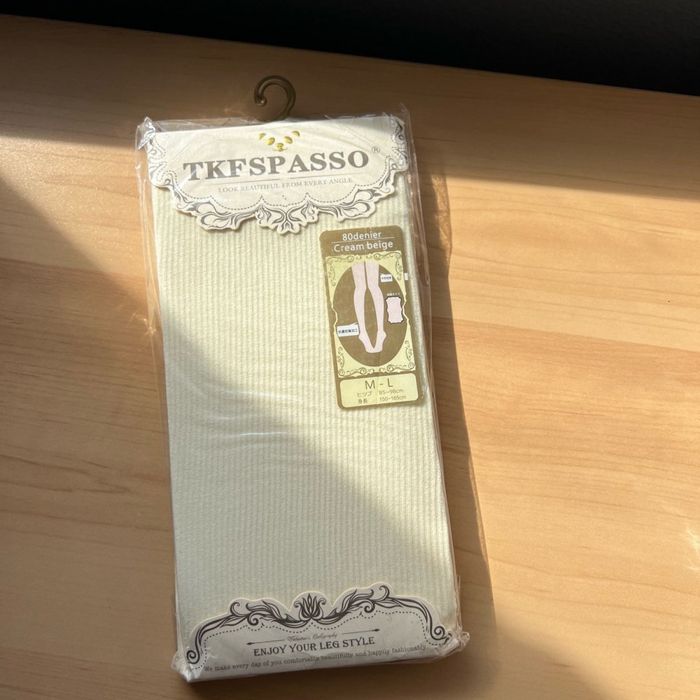 TKFSPASSO Cream Beige Tights